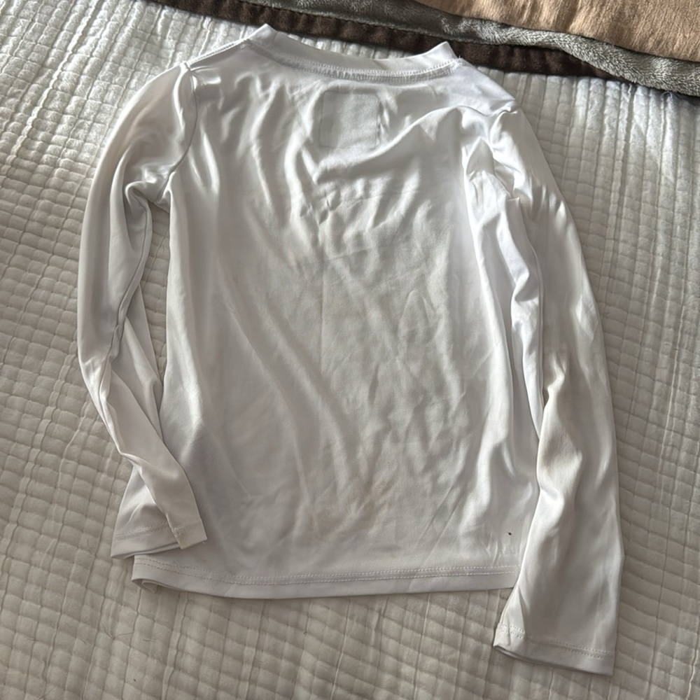 Hurley size 5/6 Rash guard - Picture 2 of 2